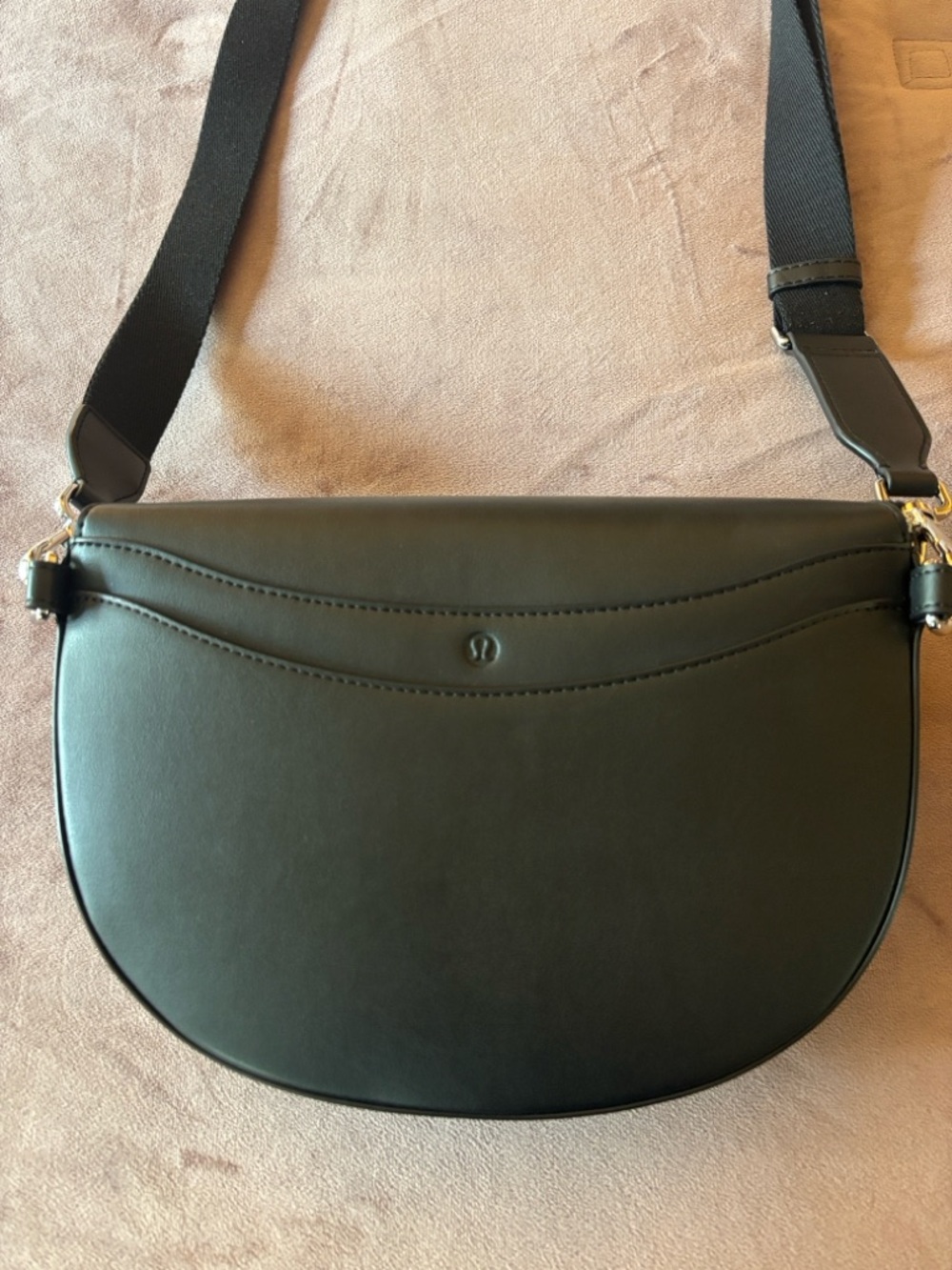 lululemon Black Logo Patch Crossbody Bag - Picture 4 of 7